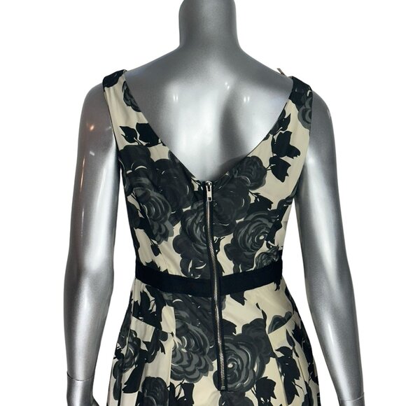 Milly of New York Cream and Black Floral Fit and Flare with Pockets Dress 6 - Picture 7 of 9